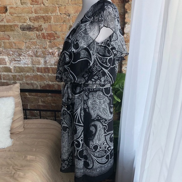 New York & Company One Shoulder Cinch Waist Paisley Dress - Picture 5 of 7